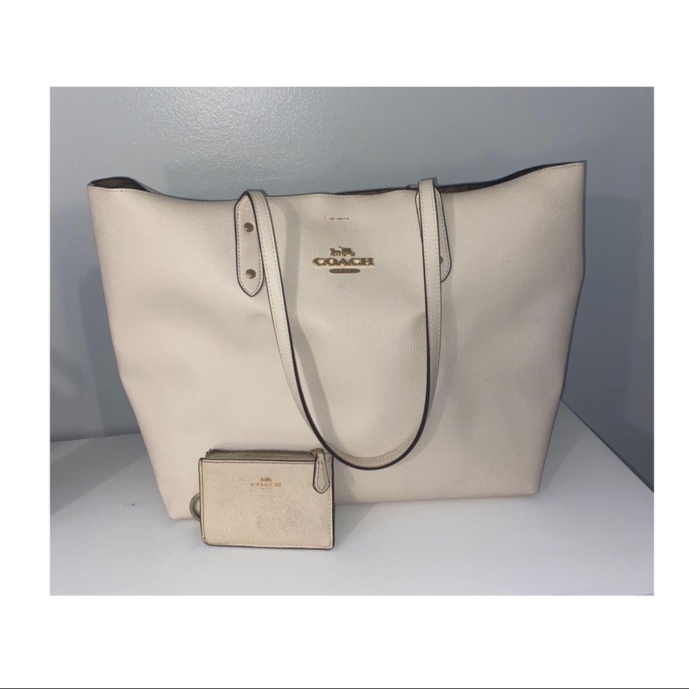 Coach Purse & Keychain Set